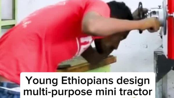 ወጣት ኢትዮጵያዊን አርሶ አደሩን የሚጠቅም እና የሀገሪቱን የኢኮኖሚ እድገት ለማገዝ የሚረዳ ባለብዙ አገልግሎት የአነስተኛና መካከለኛ የእርሻ ትራክተር ሠሩ - Sputnik አፍሪካ