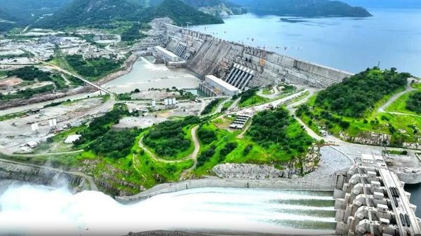 ለህዳሴ ግድብ ማጠናቀቂያ በሚቀጥሉት ሶስት ወራት ከዳያስፖራው 3 ሚሊዮን ዶላር የማሰባሰብ ዘመቻ ተጀመረ - Sputnik አፍሪካ