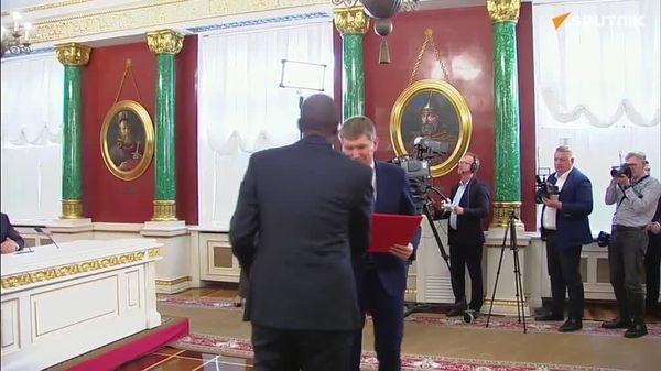 ፑቲን እና ጎይታ በሩሲያና በማሊ መካከል ሶስት ዋና ዋና ስምምነቶችን ተፈራረሙ - Sputnik አፍሪካ