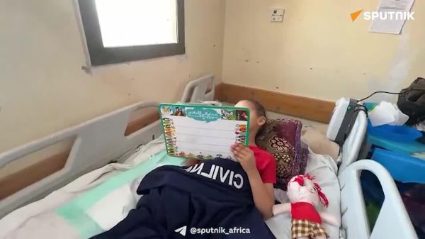 መንፈሰ ጠንካራዋ የጋዛ ሕፃን፦ ስፑትኒክ ገና በለጋ እድሜዋ ብዙ ስላጣችው ልጅ ሴላ ያሰናዳው ሪፖርት - Sputnik አፍሪካ