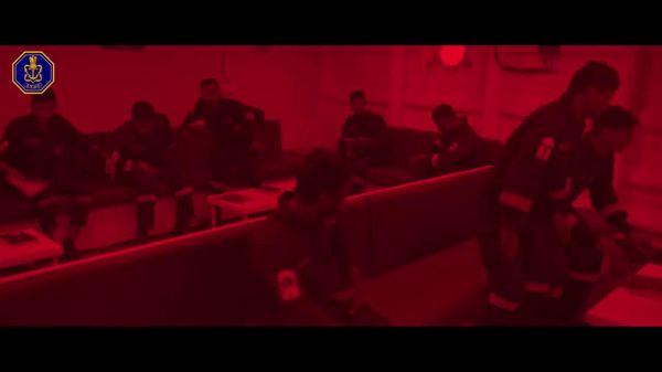 #viral | የህንድ ባሕር ኃይል አይኤንኤስ ኒስታር ብሎ የሰየመውን ለመጀመሪያ ጊዜ በሀገር ውስጥ የተሠራ ለጠላቂዎች ድጋፍ የሚሰጥ የጦር መርከብ ይፋ አደረገ - Sputnik አፍሪካ