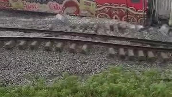 ናይጄሪያ ውስጥ የመንገደኞች ባቡር መስመሩን ሳተ፤ በአደጋው እስካሁን የተመዘገበ ሞት የለም - Sputnik አፍሪካ