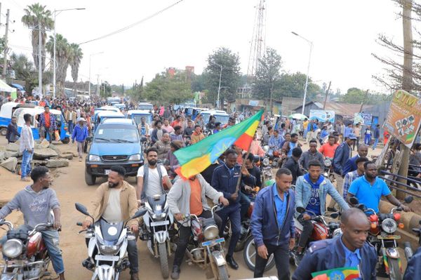 ኢትዮጵያውያን የሕዳሴ ግድብ በመመረቁ ደስታቸውን ሲገልፁ ውለዋል - Sputnik አፍሪካ