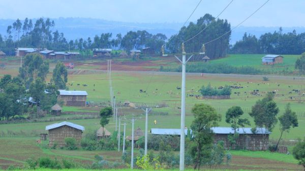 በ2018 በጀት ዓመት የኤሌክትሪክ መስመር ሽፋንን በ8 ሺህ 689 ኪሎ ሜትር ለማስፋት ታቅዷል - Sputnik አፍሪካ