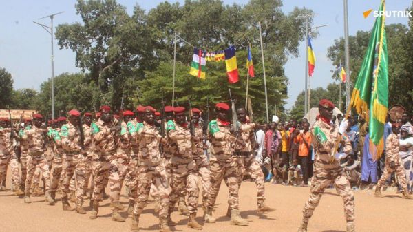 ቻድ እና ማዕከላዊ አፍሪካ 'እየተወሳሰቡ የመጡ' የፀጥታ ችግሮችን ለመጋፈጥ ኅብረት ፈጠሩ - Sputnik አፍሪካ