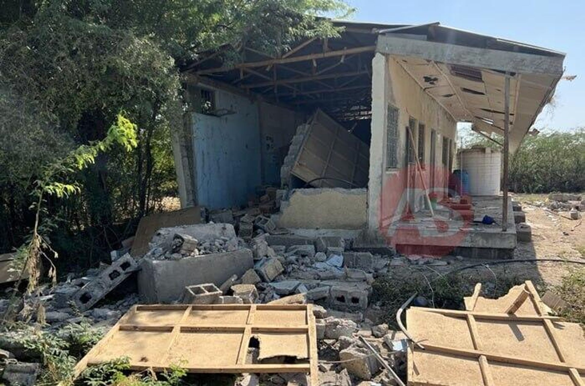 በትግራይ እና አፋር ክልሎች በተከሰተው የመሬት መንቀጥቀጥ ምክንያት ከ43 ሺህ በላይ ሰዎች ዕርዳታ ያስፈልጋቸዋል ተባለ - Sputnik አፍሪካ, 1920, 17.10.2025