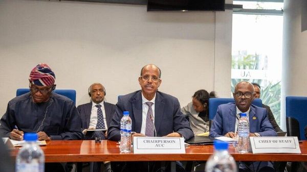የአፍሪካ ኅብረት በሱዳን ኤል-ፋሸር የተፈጸሙትን አሰቃቂ ድርጊቶች በማውገዝ፤ ግጭቱ እንዲቆም ጠየቀ - Sputnik አፍሪካ
