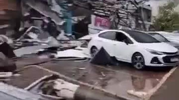 #viral | በብራዚል ፓራና ክልል የተከሠተ ኃይለኛ አውሎ ነፋስ 80% የሚሆነውን የሪዮ ቦኒቶ ዶ ኢጉዋቹ ከተማ መሠረተ ልማት አወደመ - Sputnik አፍሪካ