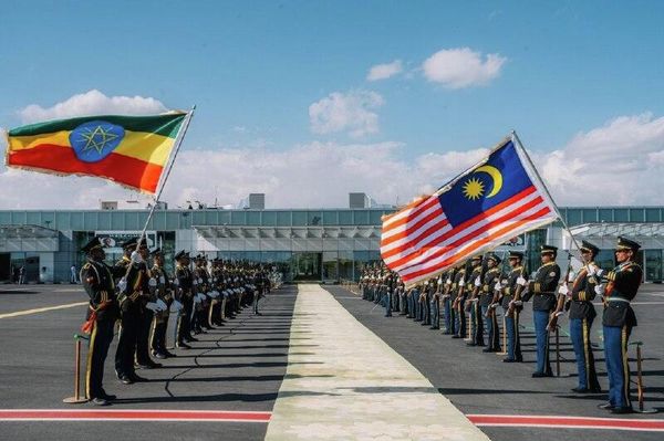 የማሌዥያ ጠቅላይ ሚኒስትር ለሦስት ቀናት ይፋዊ የሥራ ጉብኝት አዲስ አበባ ገቡ - Sputnik አፍሪካ