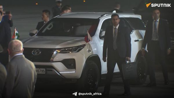 ፑቲን እና ሞዲ ለኢ-መደበኛ ስብሰባ በአንድ መኪና ውስጥ አብረው ተጉዘዋል - Sputnik አፍሪካ