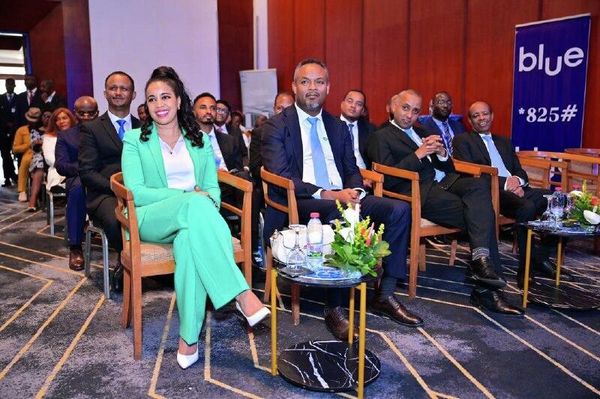 ኢትዮ ቴሌኮም “ታሪካዊ” ያለውን የማስተር ሰርቪስ የኮንትራት ስምምነት ከካሜሩኑ ካምቴል ጋር መፈራረሙን አስታወቀ - Sputnik አፍሪካ