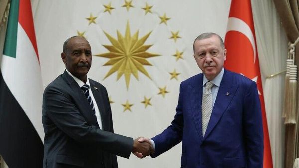 አል-ቡርሃን በሱዳን ሰላም እንዲሰፍን የተባበሩት አረብ ኤምሬቶች ለፈጥኖ ደራሽ ኃይል የምታደርገውን ድጋፍ እንድታቆም ጠየቁ - Sputnik አፍሪካ
