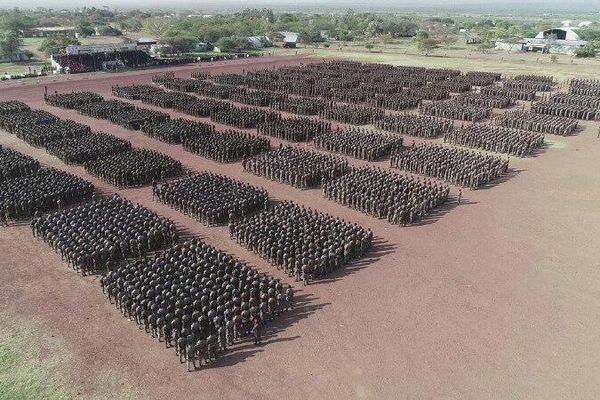 የኢትዮጵያ መከላከያ ሠራዊት የልዩ ዘመቻዎች ዕዝ ማሠልጠኛ ማዕከል መሠረታዊ ምልምል ወታደሮች አስመረቀ - Sputnik አፍሪካ
