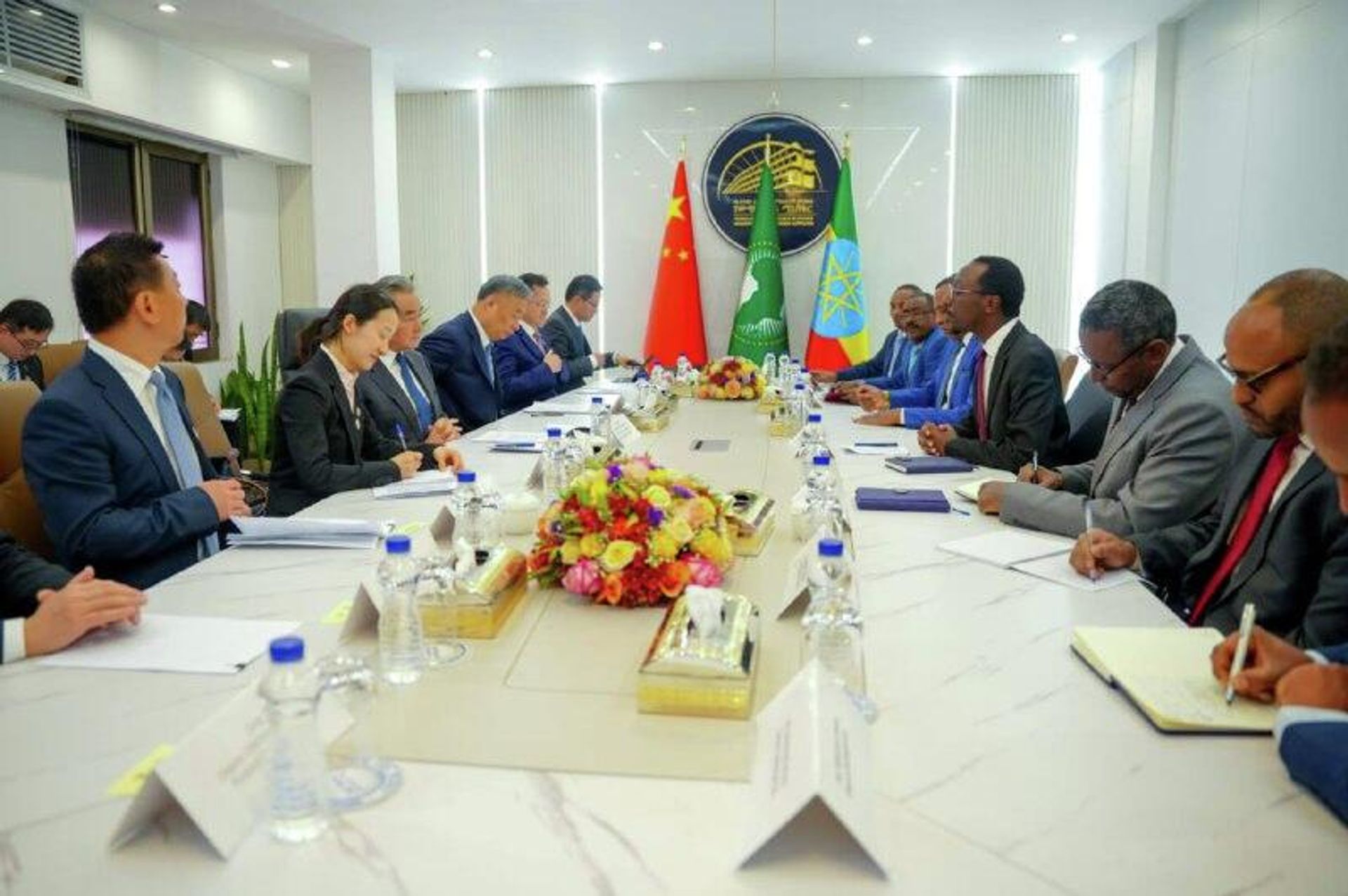 ኢትዮጵያ እና ቻይና በብዝኃ ትብብር መስኮች አጋርነታቸውን ለማሳደግ ያላቸውን ቁርጠኝነተ ገለፁ - Sputnik አፍሪካ, 1920, 08.01.2026