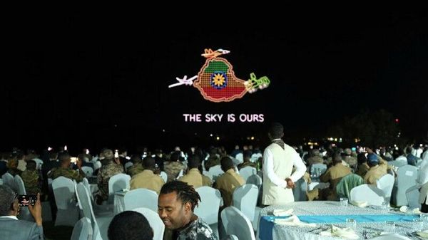 የአየር ኃይልን 90ኛ ዓመት በማስመልከት የድሮን ትርዒት ተካሄደ - Sputnik አፍሪካ