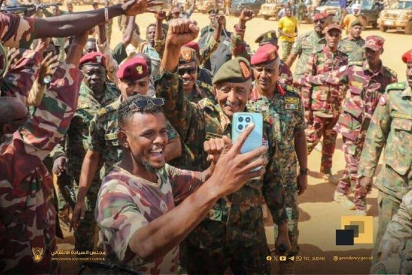 አል-ቡርሃን በካርቱም የሚገኘውን ስልታዊ 5ኛ ክፍለ ጦር ብርጌድን ጎበኙ - Sputnik አፍሪካ