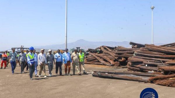 ኢትዮጵያ የታጁራ ወደብን ለተጨማሪ ወጪ እና ገቢ ንግድ በአማራጭነት ለመጠቀም ያለመ ውይይት ከጅቡቲ ጋር አካሄደች - Sputnik አፍሪካ
