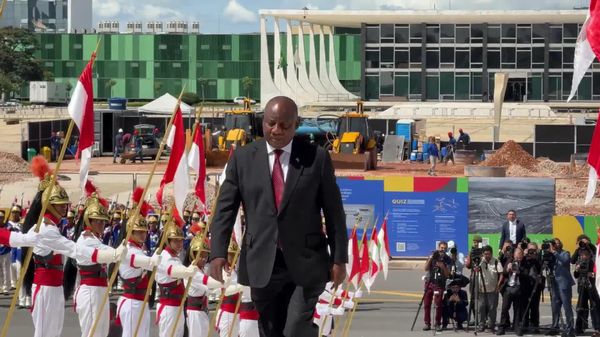 ብራዚል እና ደቡብ አፍሪካ የጋራ የጦር መሣሪያ ምርትን ለማሳደግ ተስማሙ - የብራዚል ፕሬዝዳንት - Sputnik አፍሪካ