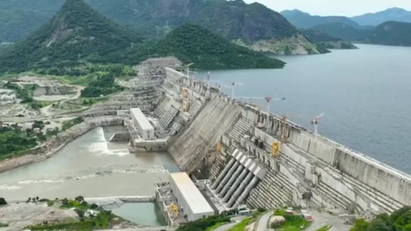 ሕዳሴ ግድብን ጨምሮ አዳዲስ የኃይል ማመንጫዎች ሥራ በመጀመራቸው የሀገሪቱ ኃይል የማምረት አቅም 9,730 ሜጋዋት ደርሷል -የኢትዮጵያ ኤሌክትሪክ ኃይል - Sputnik አፍሪካ