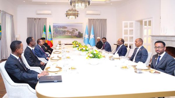 የብልጽግና ፓርቲ የምርጫ ድል የኢትዮጵያን ሕዝብ ወደ አዲስ የሰላም፣ የልማት እና የብልፅግና ምዕራፍ እንደሚያሸጋግረው ተስፋ አለኝ - የሶማሊያ ፕሬዚዳንት - Sputnik አፍሪካ