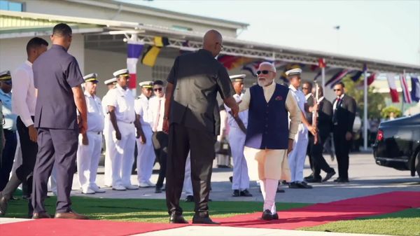 የሕንድ ጠቅላይ ሚኒስትር የሲሸልስ ጉብኝት 19 ስምምነቶች፣ አዳዲስ ተነሳሽነቶች እና የባሕር ደህንነት ትብብር አፈራ - Sputnik አፍሪካ