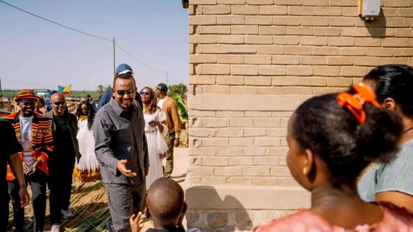 ጠቅላይ ሚኒስትር በደቡብ ኢትዮጵያ ክልል የተገነባውን ዘመናዊ የሀማሳ ሞዴል መንደር ዛሬ በይፋ መረቁ - Sputnik አፍሪካ