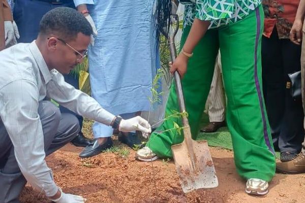 የኢትዮጵያና ናይጄሪያ ወጣቶች ዲፕሎማሲ፦ በችግኝ ተከላ መርሃ-ግብር የታገዘ ፓን-አፍሪካኒዝም - Sputnik አፍሪካ