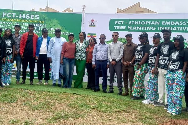የኢትዮጵያና ናይጄሪያ ወጣቶች ዲፕሎማሲ፦ በችግኝ ተከላ መርሃ-ግብር የታገዘ ፓን-አፍሪካኒዝም - Sputnik አፍሪካ