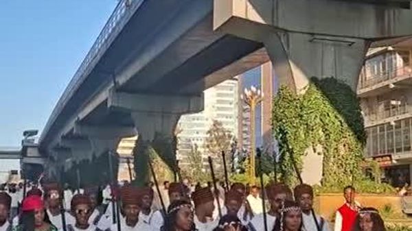 ኢሬቻ፦ በሆረ ፊንፊኔ የደመቀው አስደማሚ የባሕላዊ አልባሳት ጥበብ - Sputnik አፍሪካ