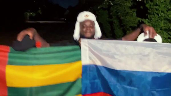 ቶጓውያን ራፐሮች ለፕሬዚዳንት ፑቲን 74ኛ ዓመት የልደት በዓል የሙዚቃ ቪዲዮ ለቀቁ - Sputnik አፍሪካ