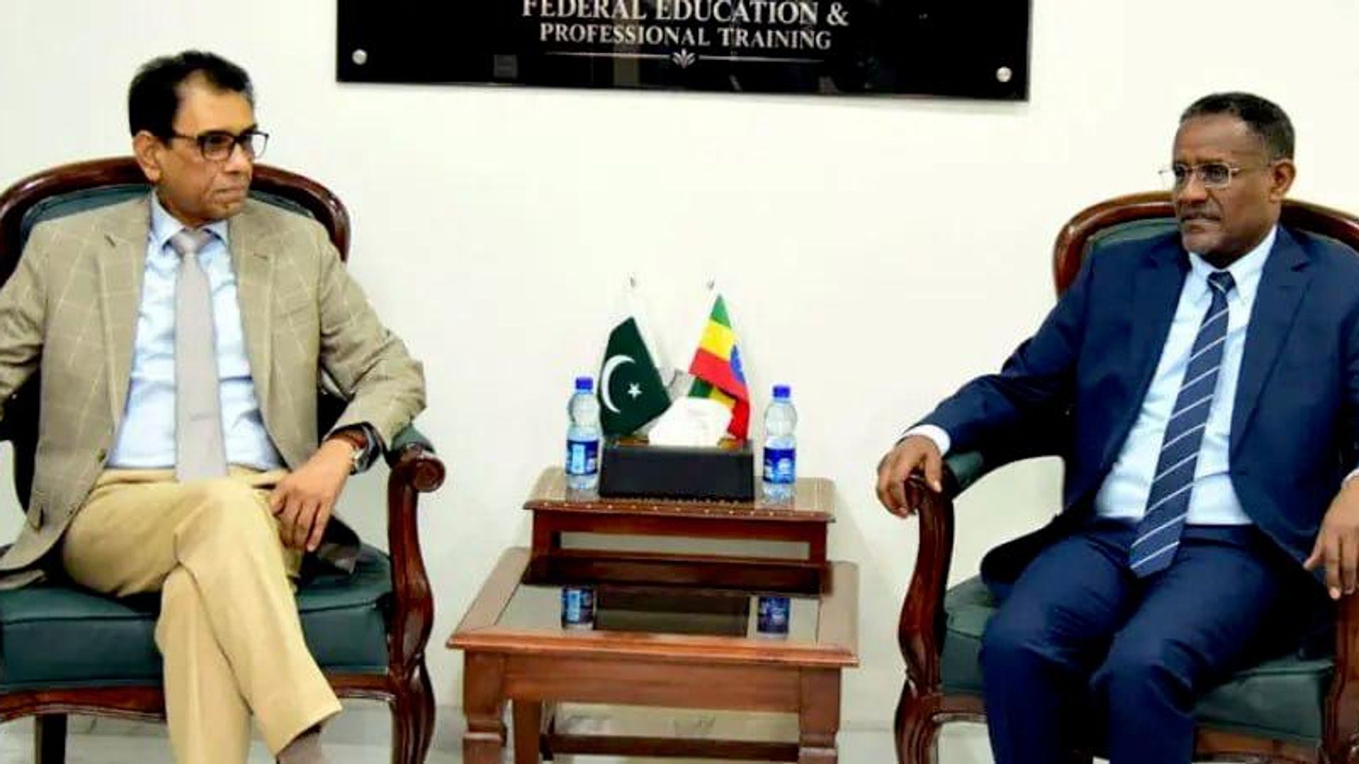 ኢትዮጵያ እና ፓኪስታን በትምህርትና ቴክኒክ ዘርፍ ያላቸውን ትብብር ለማጠናከር የመግባቢያ ስምምነት ሰነድ አዘጋጁ - Sputnik አፍሪካ, 1920, 10.10.2026